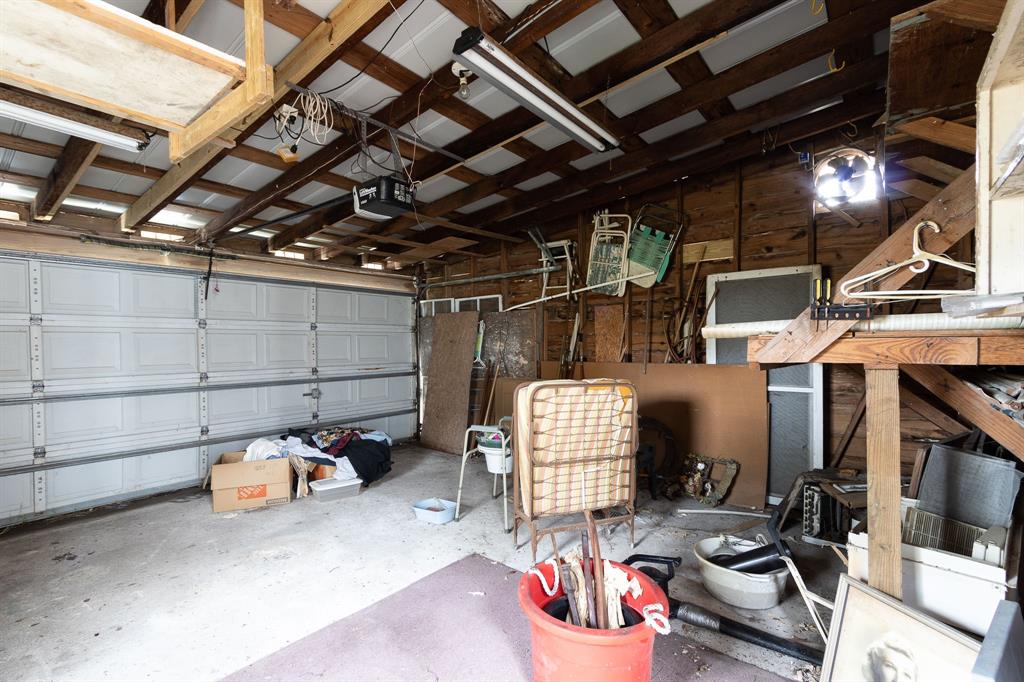 1209 Sealy Street, Galveston, Texas image 32