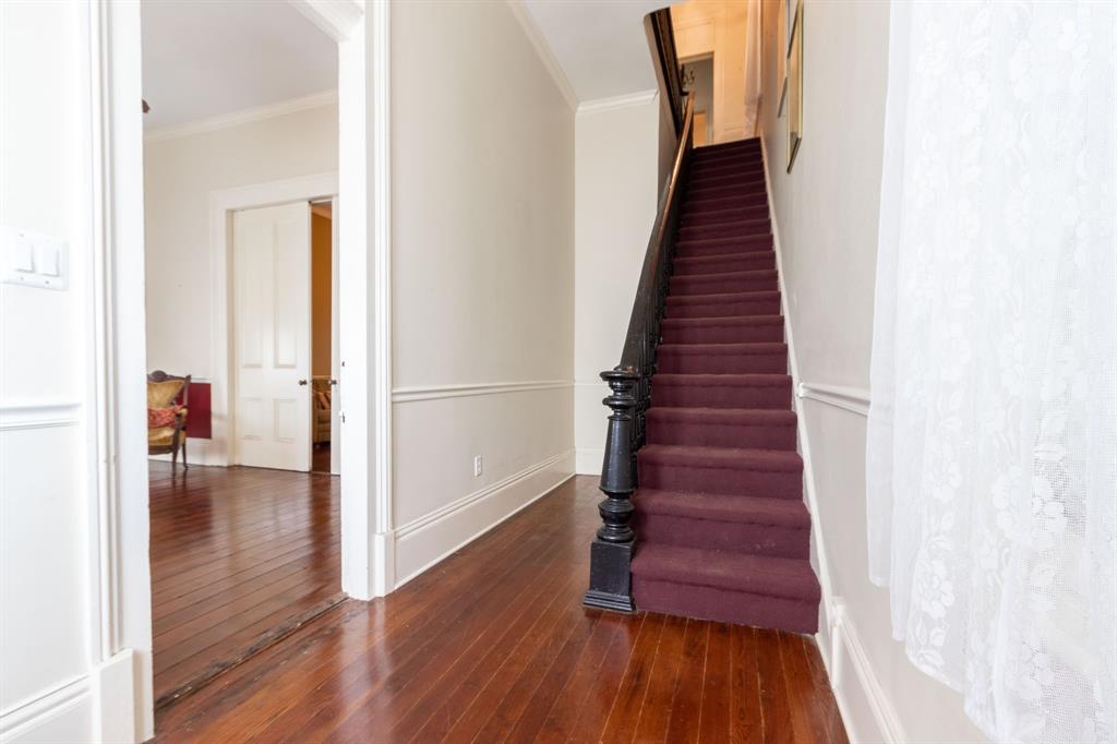 1209 Sealy Street, Galveston, Texas image 4