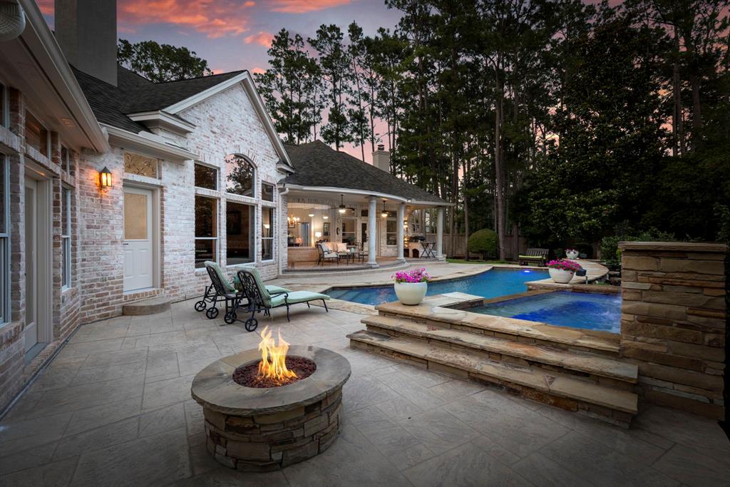 63 N Wooded Brook Circle, The Woodlands, Texas image 49