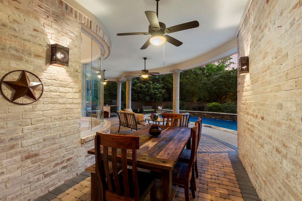 63 N Wooded Brook Circle, The Woodlands, Texas image 40