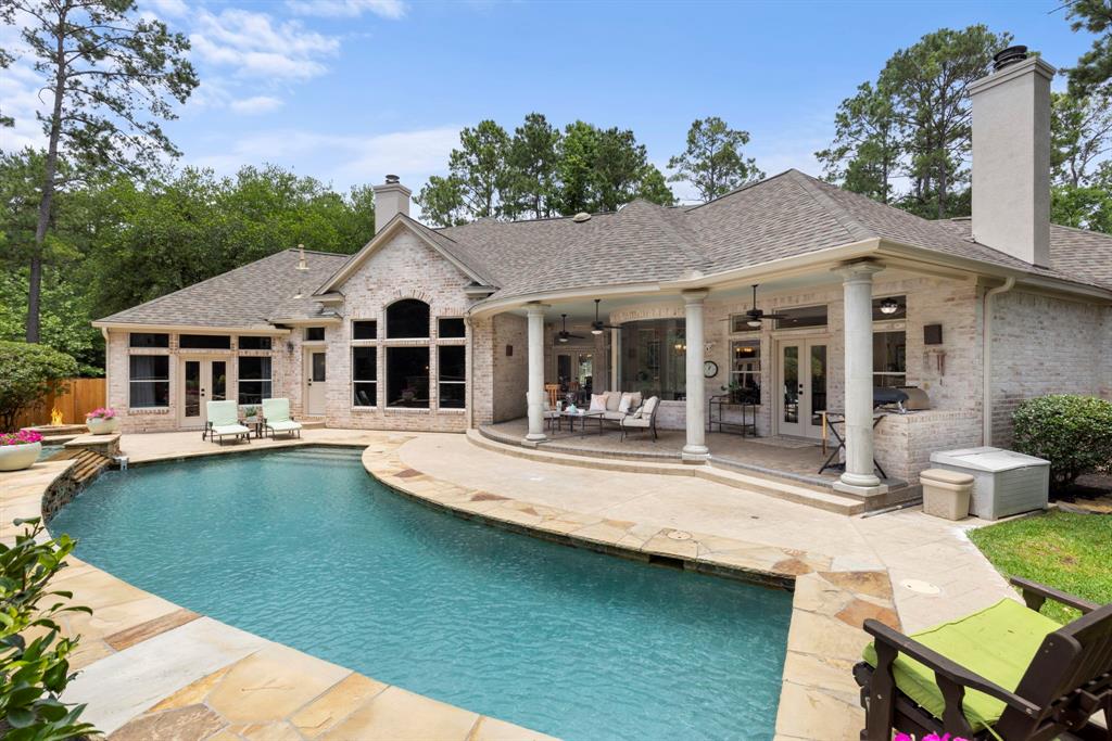 63 N Wooded Brook Circle, The Woodlands, Texas image 43