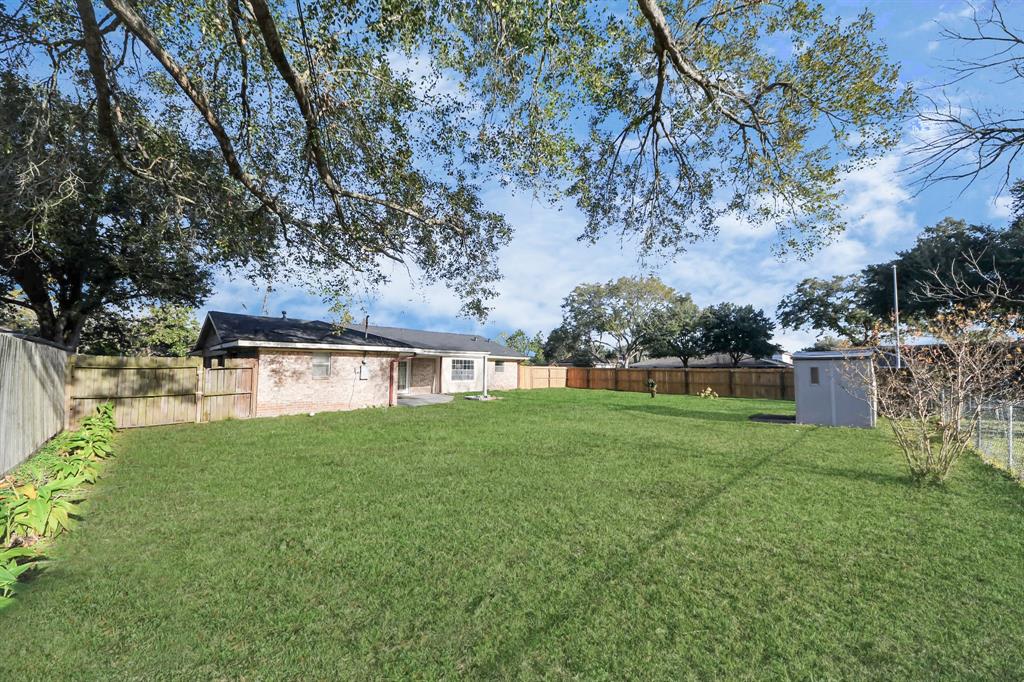 13103 Suzanne Street, Stafford, Texas image 39