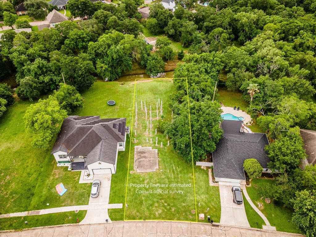 5131 Shady Oaks Lane, Friendswood, Texas image 2