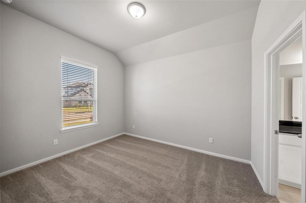 1070 Comal Trail, Dayton, Texas image 19