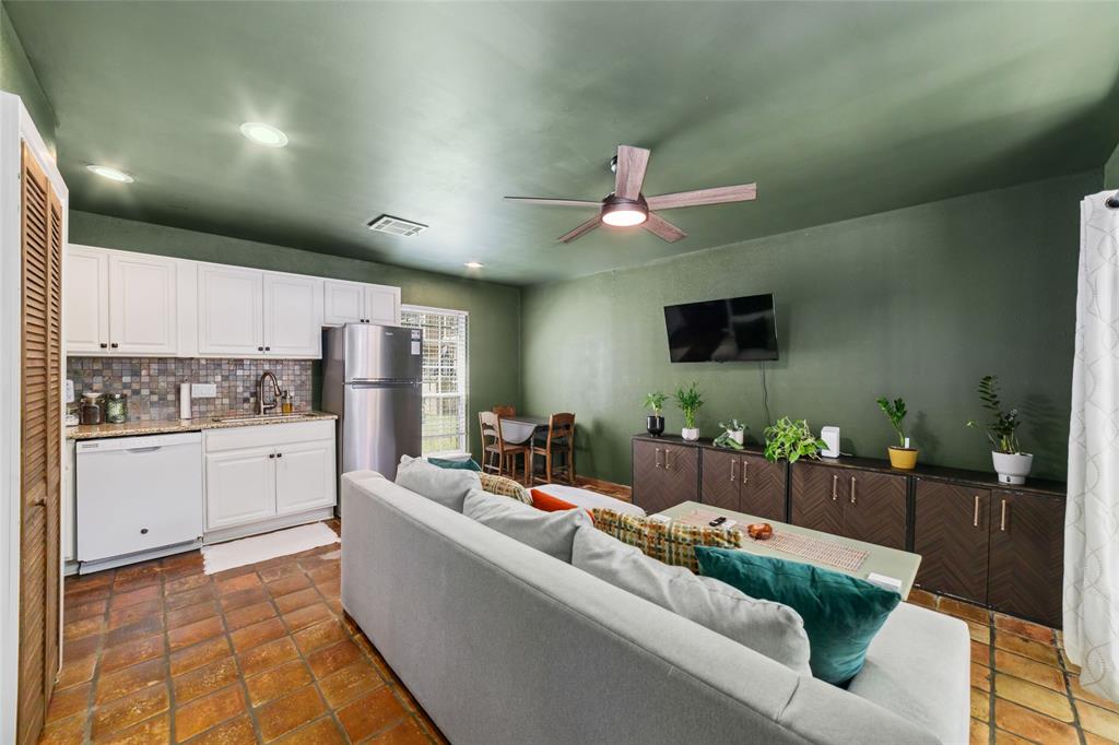 3400 Timmons Lane #68, Houston, Texas image 7