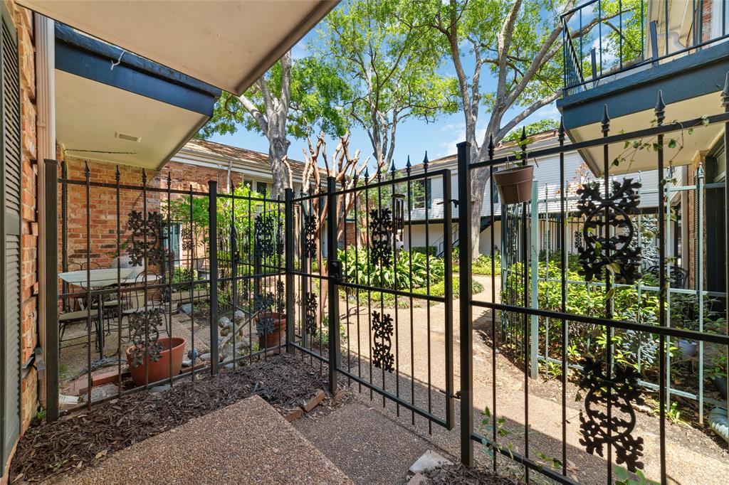 3400 Timmons Lane #68, Houston, Texas image 6
