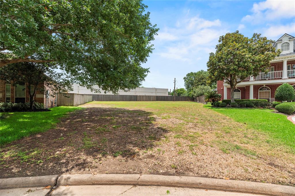 3923 Forbesbury Drive, Houston, Texas image 3