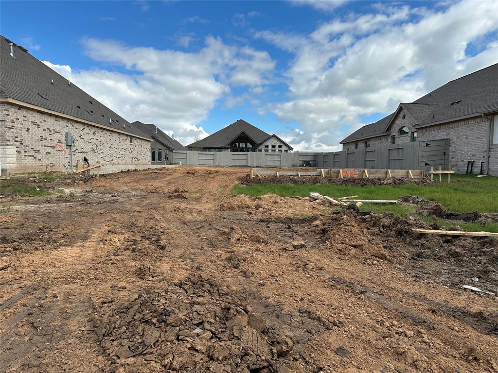 2423 Pear Blossom Lane