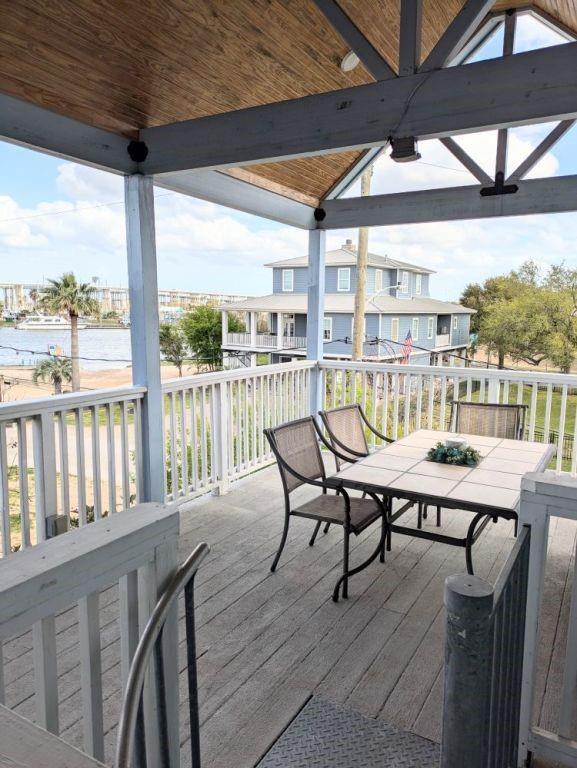 126 E Shore Drive, Clear Lake Shores, Texas image 15