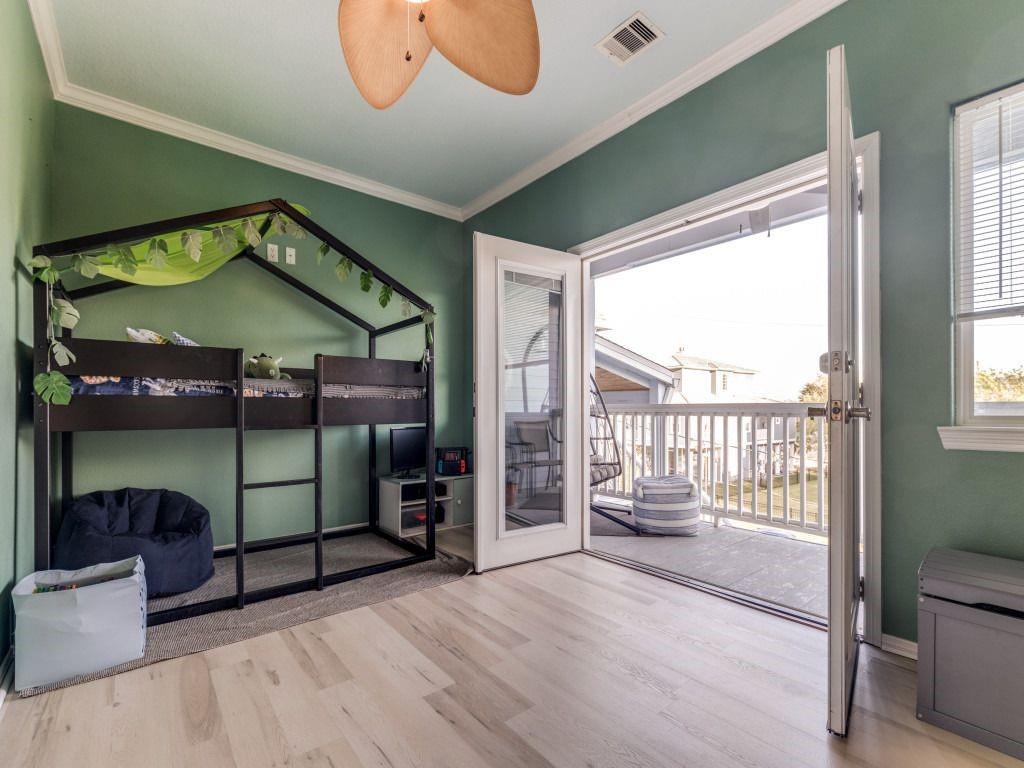 126 E Shore Drive, Clear Lake Shores, Texas image 30