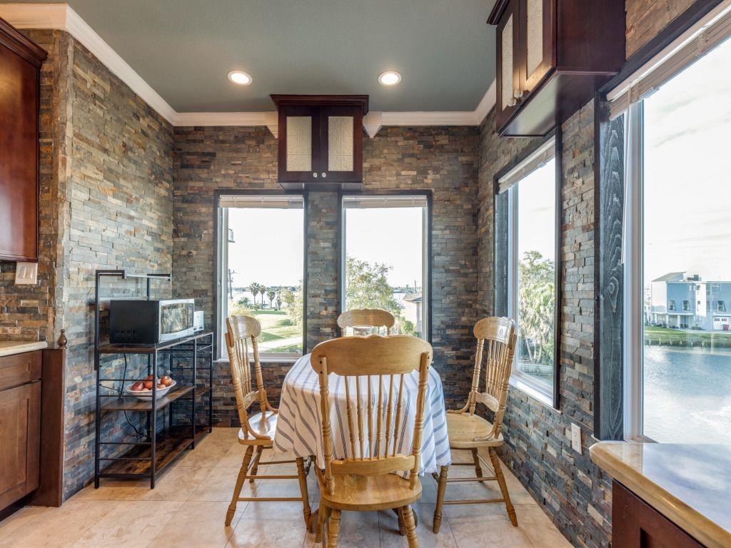 126 E Shore Drive, Clear Lake Shores, Texas image 11
