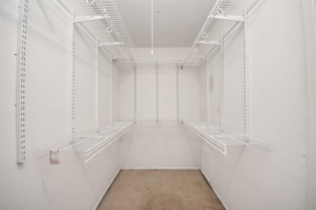 1409 N Park Ridge Drive, Deer Park, Texas image 12