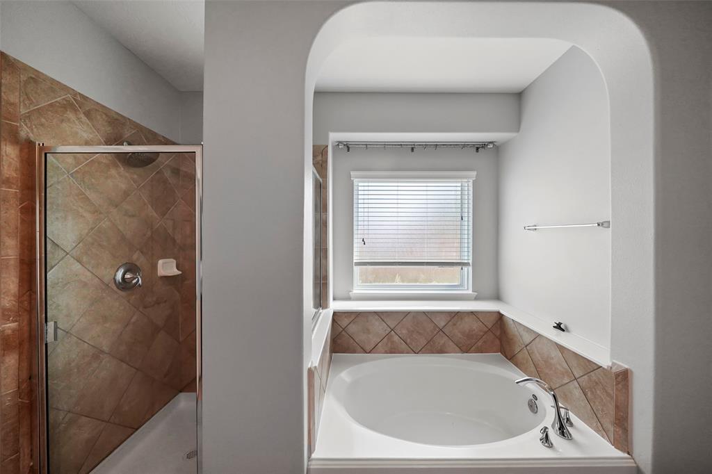 13910 Alex Landing Drive, Humble, Texas image 27