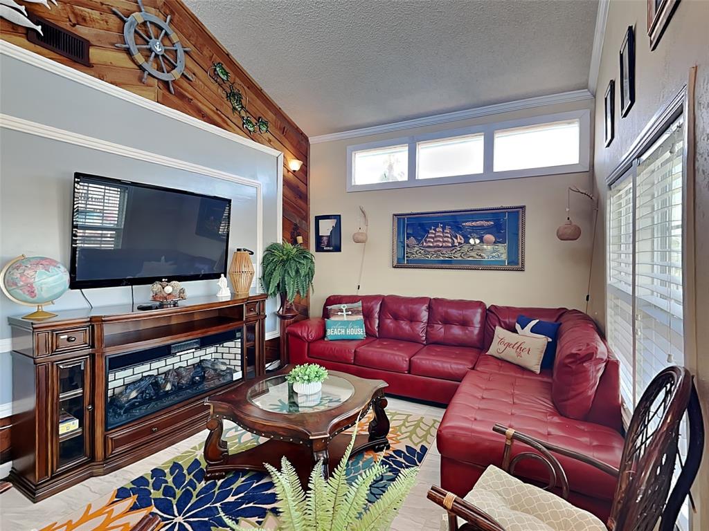22104 Zapata Drive, Galveston, Texas image 4