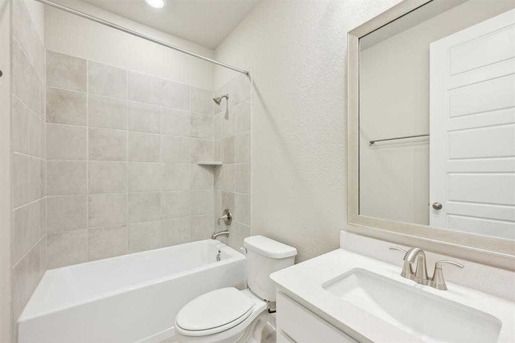 129 Bay Bridge Court, Montgomery, Texas image 19