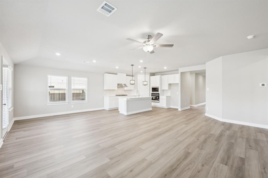 129 Bay Bridge Court, Montgomery, Texas image 7