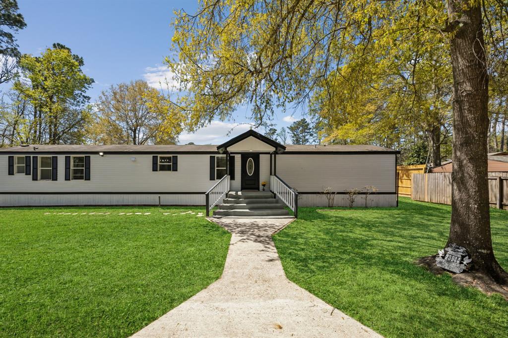 23944 Honeysuckle Drive, Porter, Texas image 2