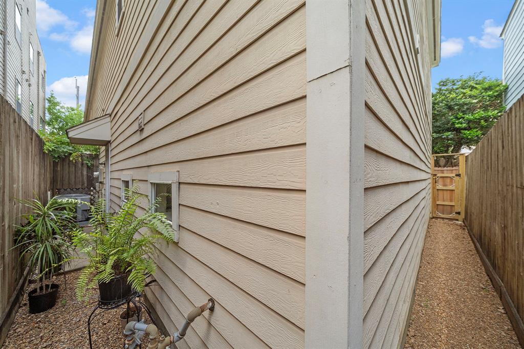 1626 W Webster Street, Houston, Texas image 12