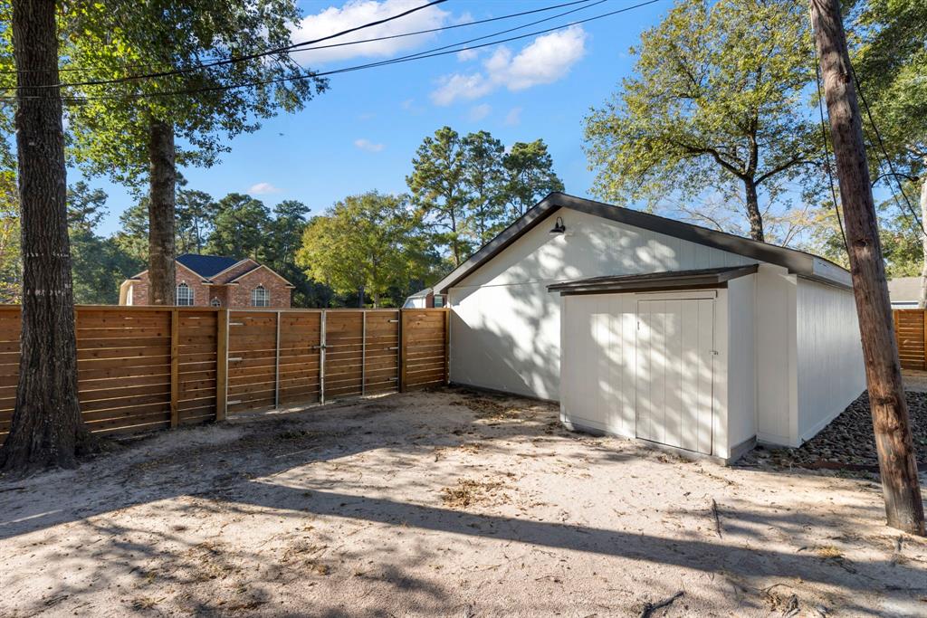2443 Ripplewood Dr, Conroe, Texas image 42