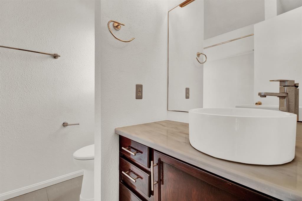 3813 Landmark Drive, Missouri City, Texas image 15