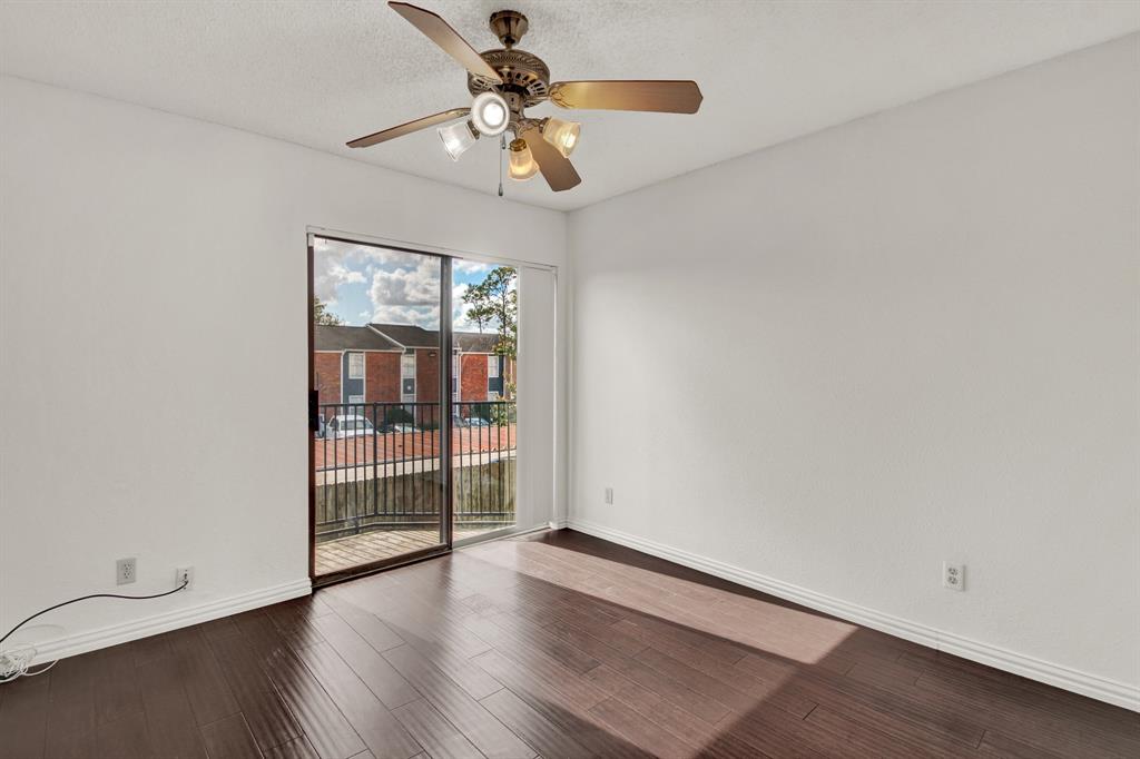 3813 Landmark Drive, Missouri City, Texas image 17