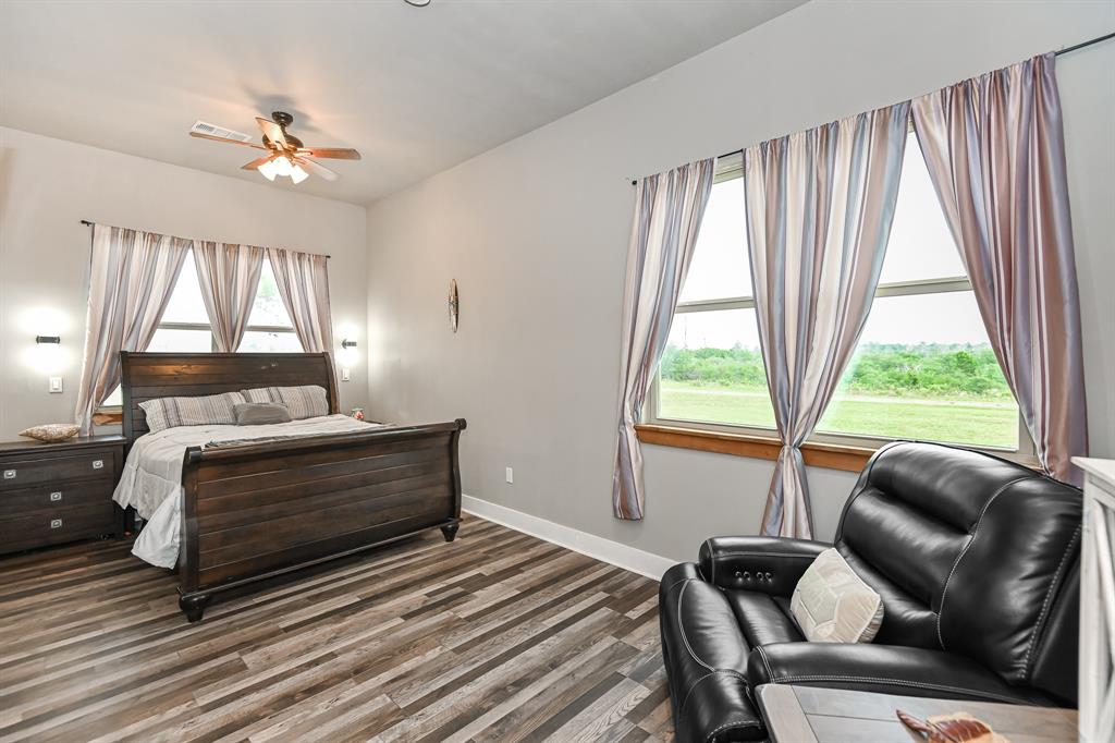 1007 Angel Lane, Alleyton, Texas image 22