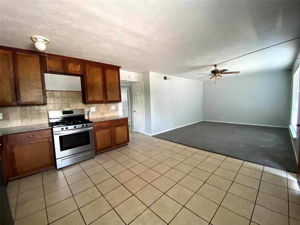 1529 Wirt Road 30