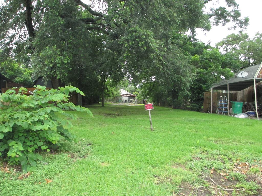 2115 Carolina Street, Baytown, Texas image 3