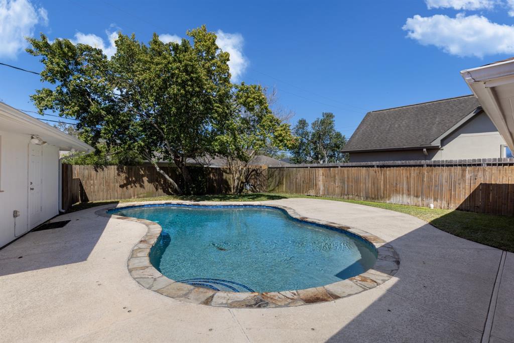 4310 Wigton Drive, Houston, Texas image 36