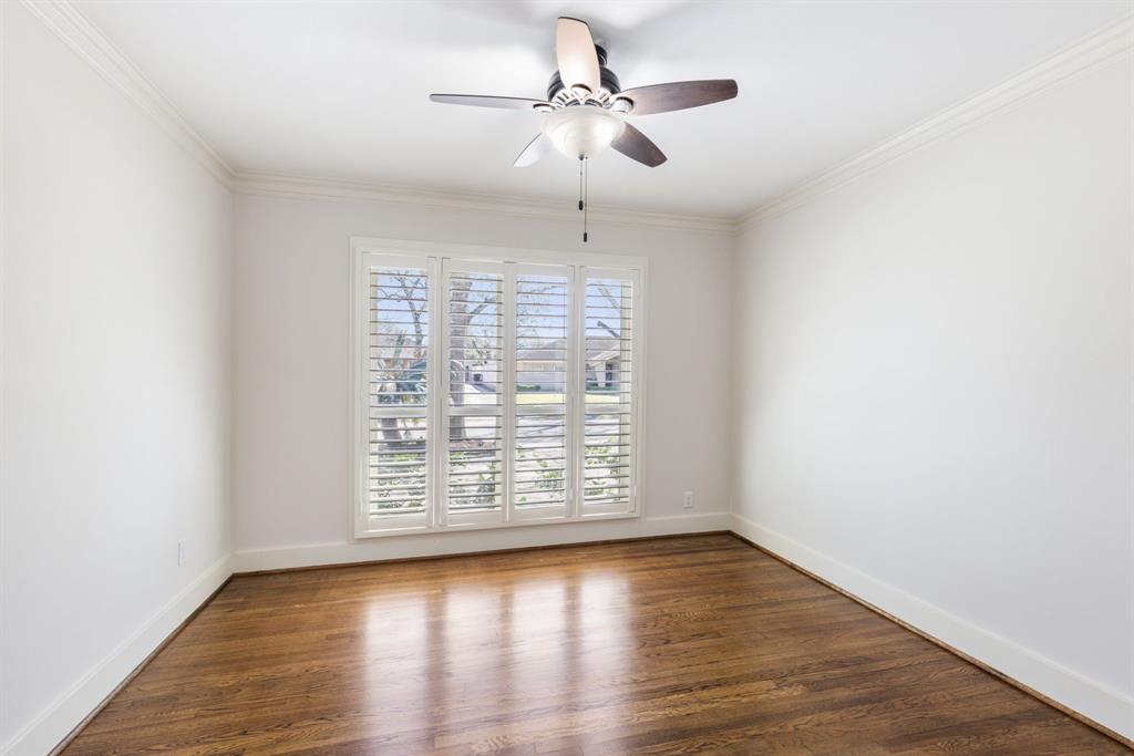 4310 Wigton Drive, Houston, Texas image 19