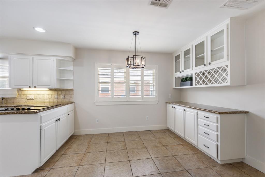 4310 Wigton Drive, Houston, Texas image 8