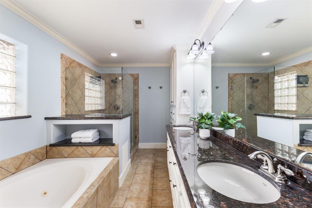 4310 Wigton Drive, Houston, Texas image 24