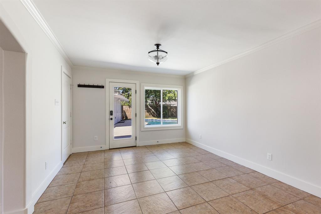 4310 Wigton Drive, Houston, Texas image 15