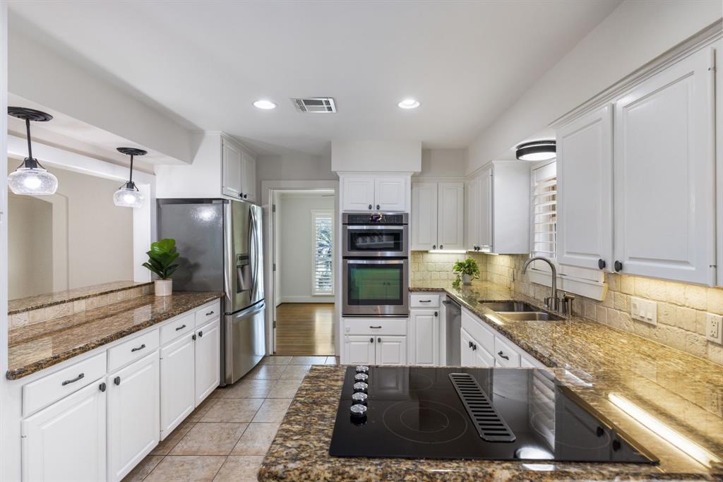 4310 Wigton Drive, Houston, Texas image 5