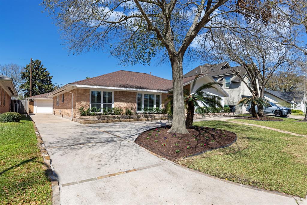 4310 Wigton Drive, Houston, Texas image 40