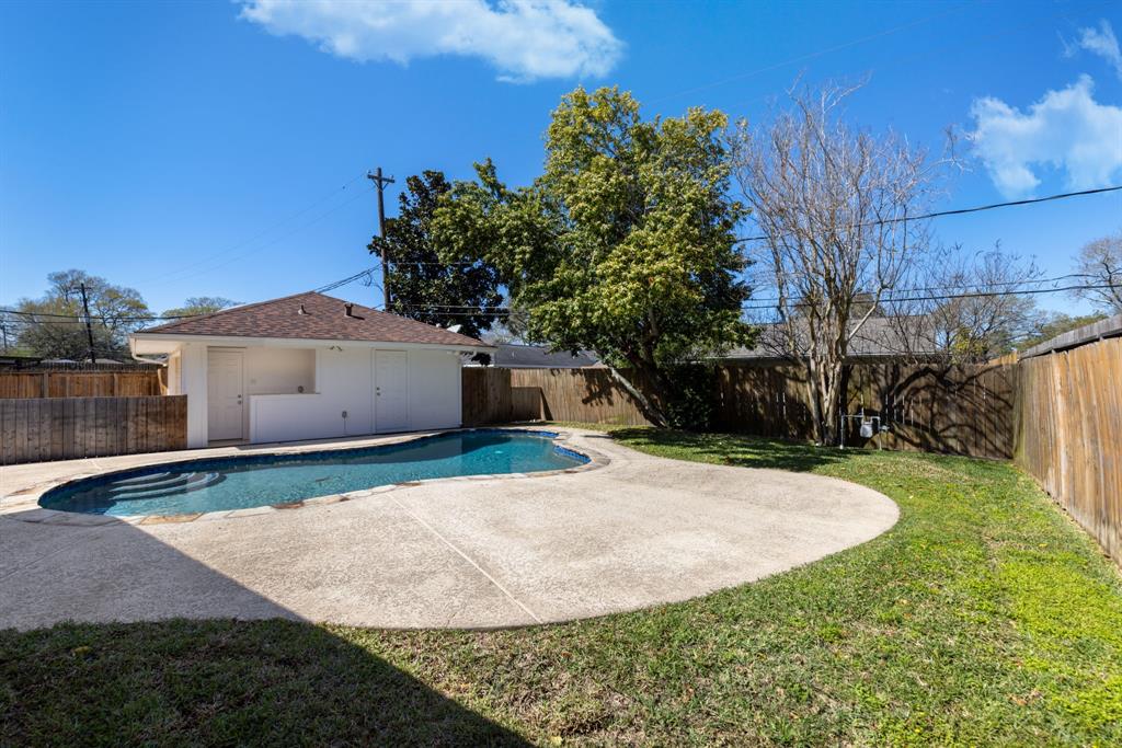 4310 Wigton Drive, Houston, Texas image 37