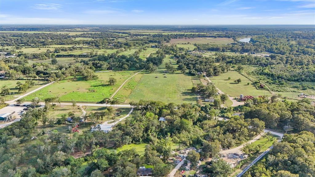 39066 Donigan Road, Brookshire, Texas image 17