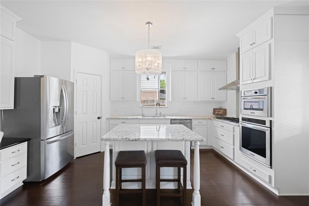 3901 Kimberly Drive, Pearland, Texas image 10