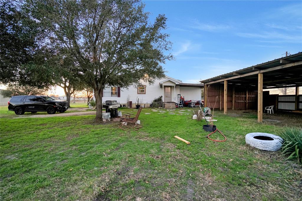 5135 W Us Highway 90, Schulenburg, Texas image 13
