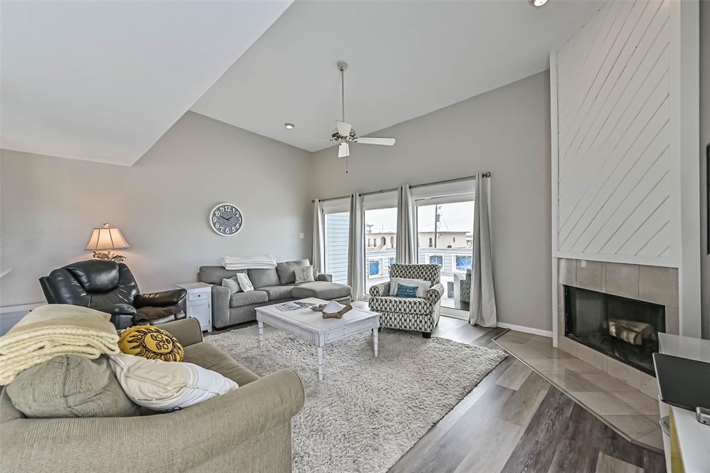 8111 Broadway Street #7, Galveston, Texas image 20