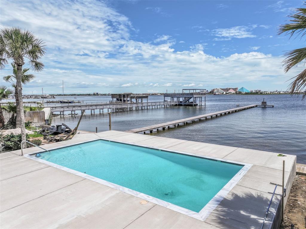 8111 Broadway Street #7, Galveston, Texas image 45