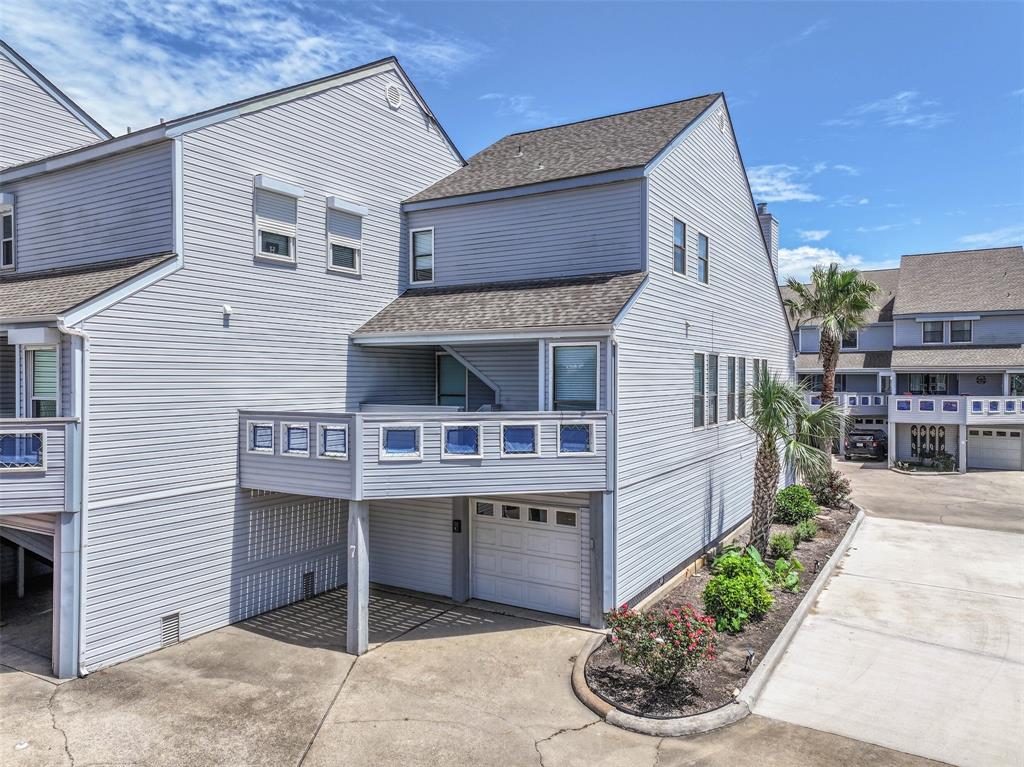 8111 Broadway Street #7, Galveston, Texas image 2
