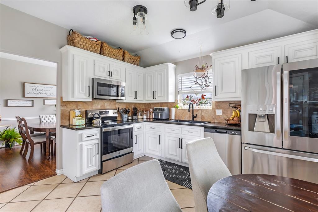 19715 Desna Drive, Porter, Texas image 20
