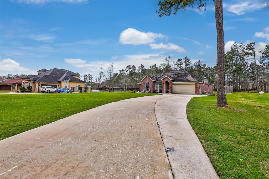 19715 Desna Drive, Porter, Texas image 4