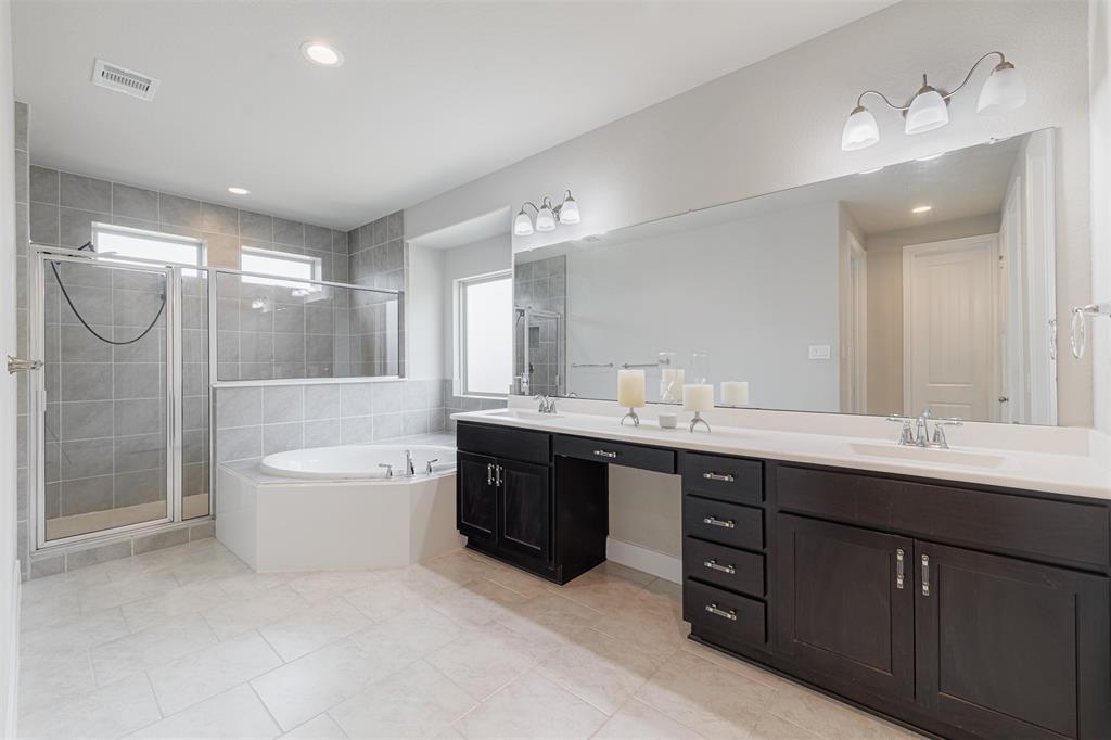 3514 Hampton Landing Court, Katy, Texas image 12