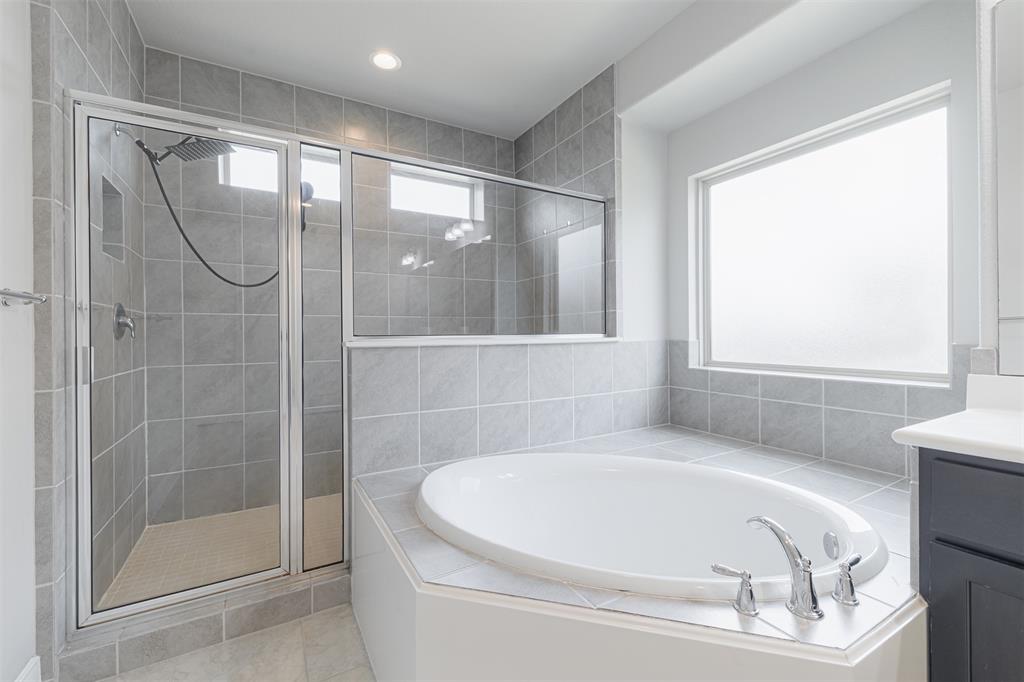 3514 Hampton Landing Court, Katy, Texas image 13