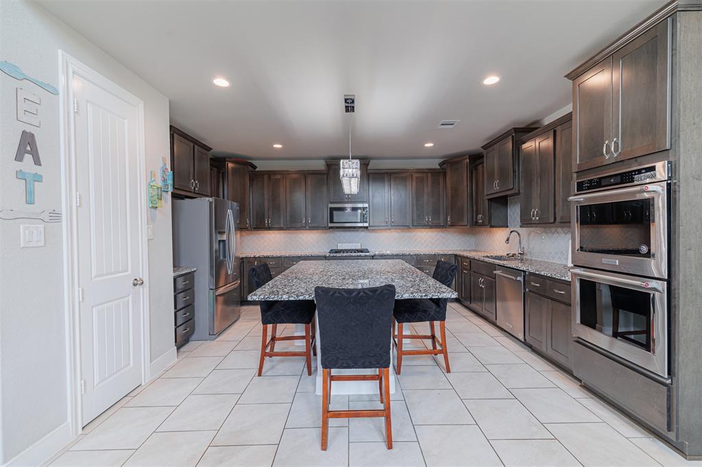 3514 Hampton Landing Court, Katy, Texas image 5
