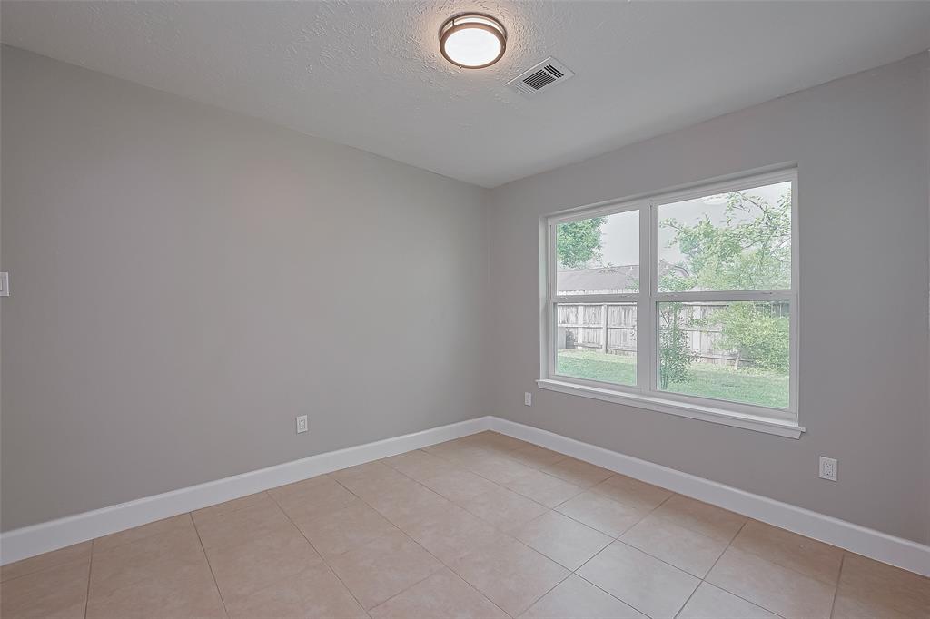 23319 Pennsgrove Road, Spring, Texas image 13