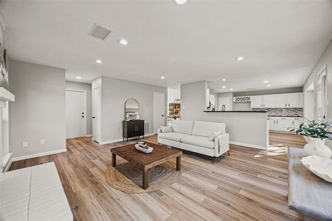 A home in Deer Park
