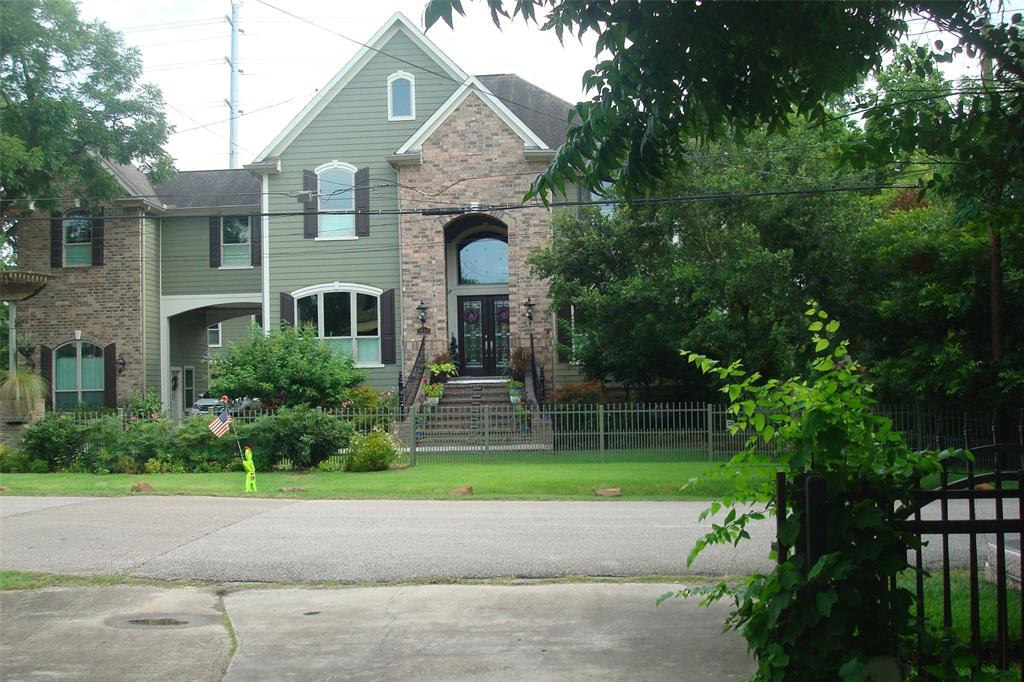 1813 W 14th Street, Houston, Texas image 4